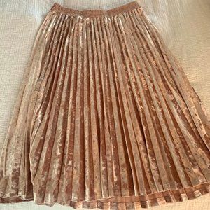 A New Day Pink Crushed Velvet Pleated Skirt, Med